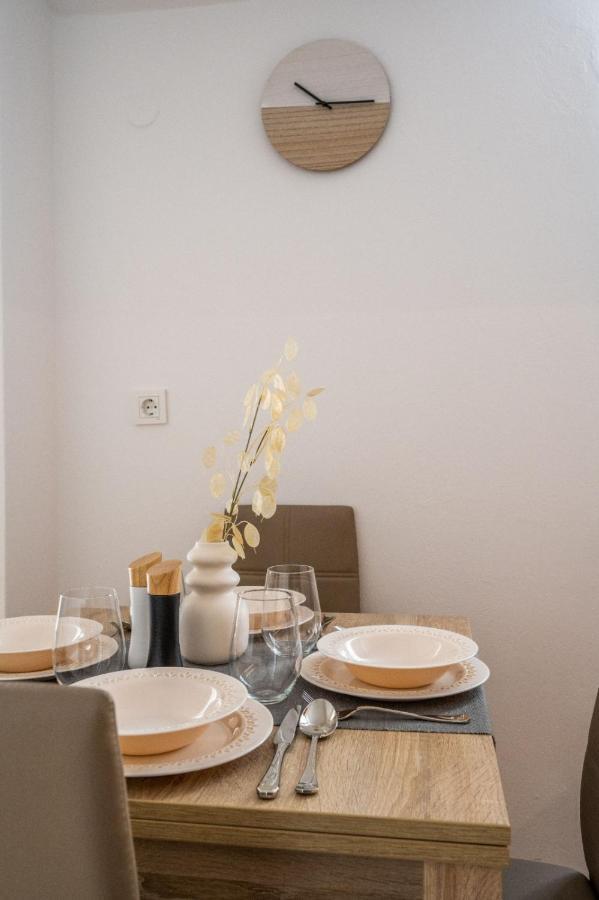 Amari-Zaton Apartment Zaton  Bagian luar foto